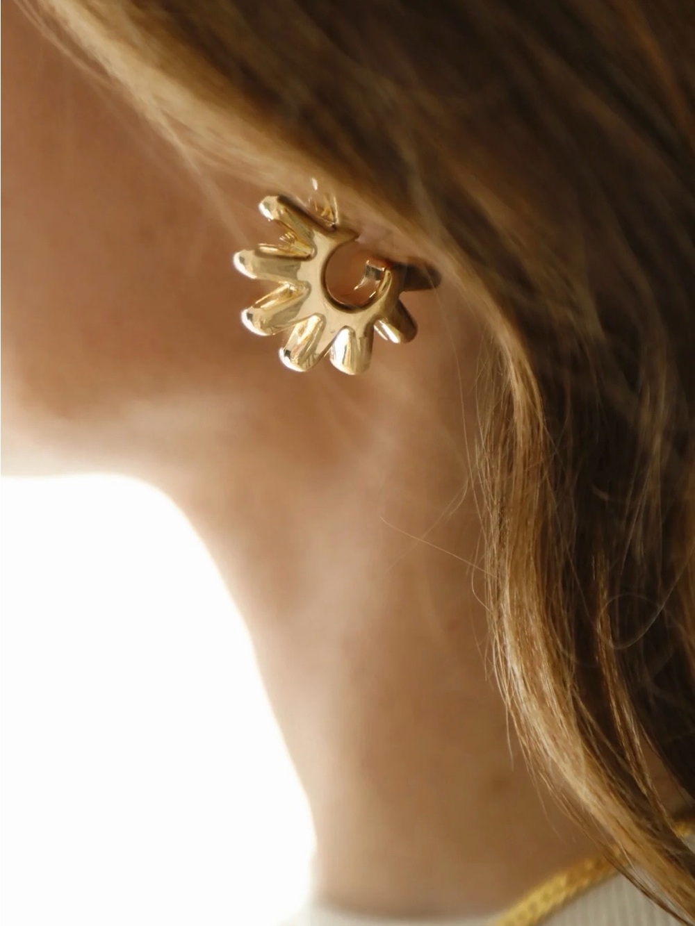 NWT Brinker + Eliza “Gear” Sunburst Earrings